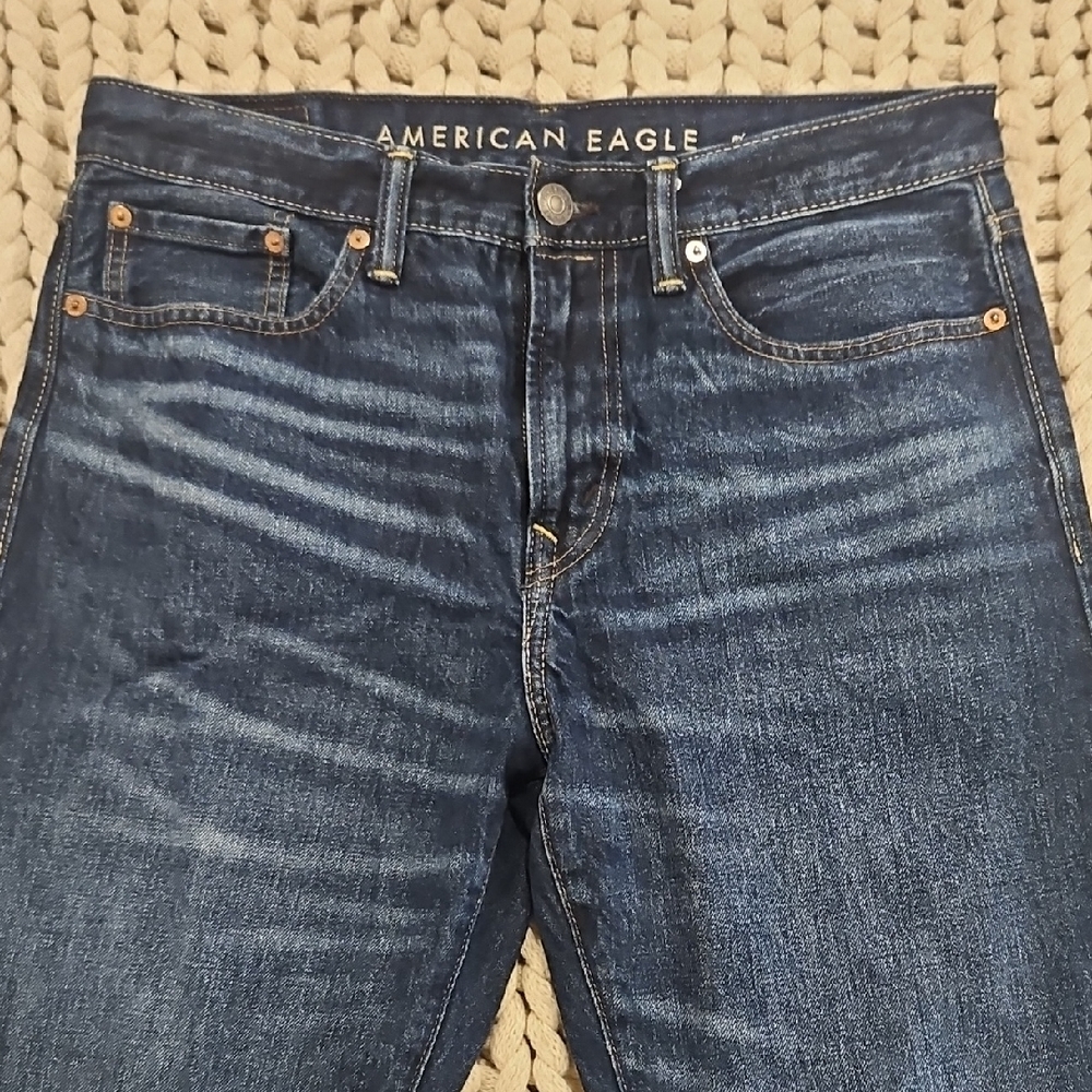 American Eagle Outfitters Men's Dark Blue Relaxed Straight Jeans
